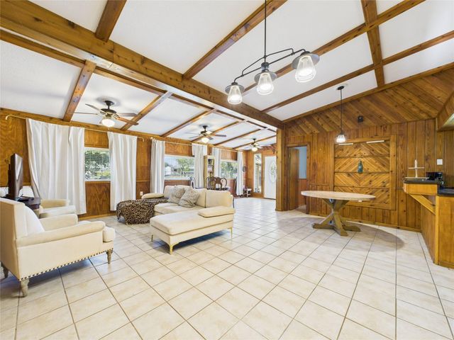 713 6th Street, San Leon, TX 77539