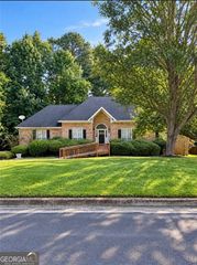 5583 Shanon View, Douglasville, GA 30135
