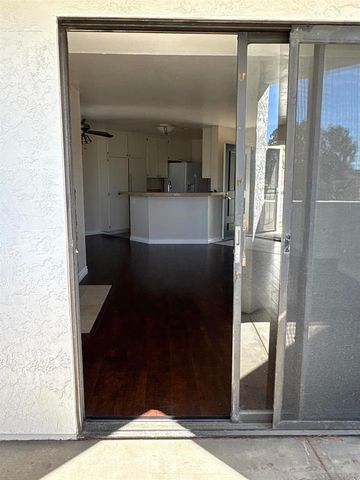 9730 Mesa Springs 22, San Diego, CA 92126