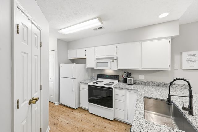 23 Pinehurst Ln Unit 1E, Pawleys Island, SC 29585