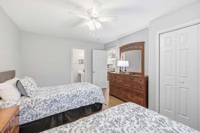 23 Pinehurst Ln Unit 1E, Pawleys Island, SC 29585