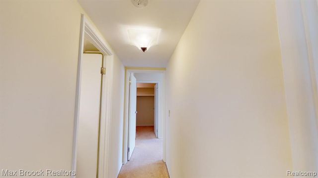 600 W Brown Street 309, Birmingham, MI 48009