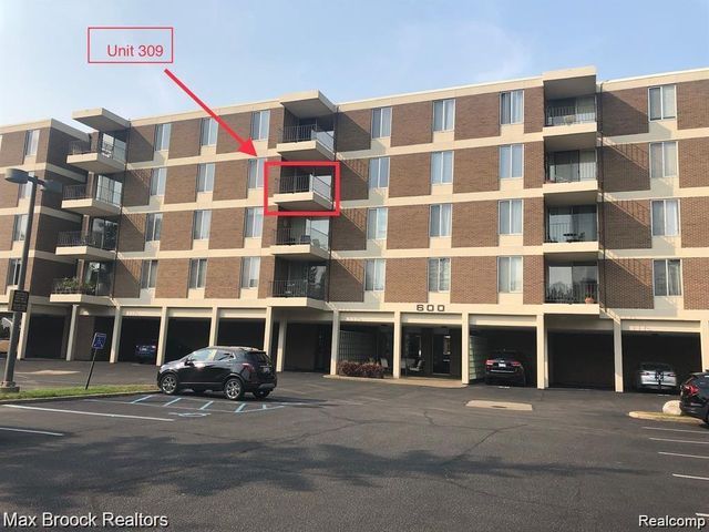 600 W Brown Street 309, Birmingham, MI 48009