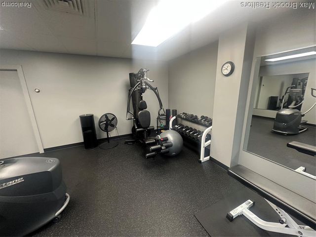 600 W Brown Street 309, Birmingham, MI 48009