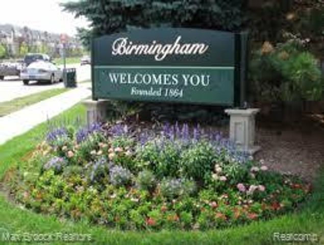 600 W Brown Street 309, Birmingham, MI 48009