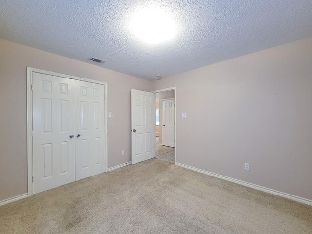 1000 Shell Avenue, Cleveland, TX 77327