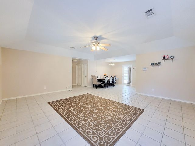 1000 Shell Avenue, Cleveland, TX 77327