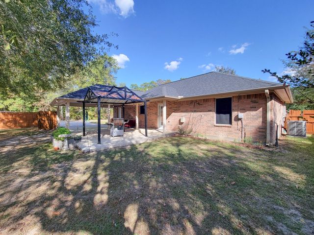 1000 Shell Avenue, Cleveland, TX 77327