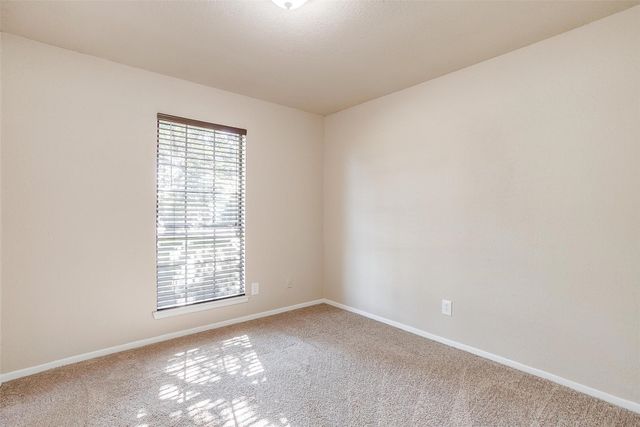 2295 E Renfro Street, Burleson, TX 76028