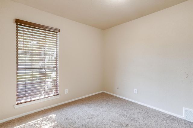 2295 E Renfro Street, Burleson, TX 76028