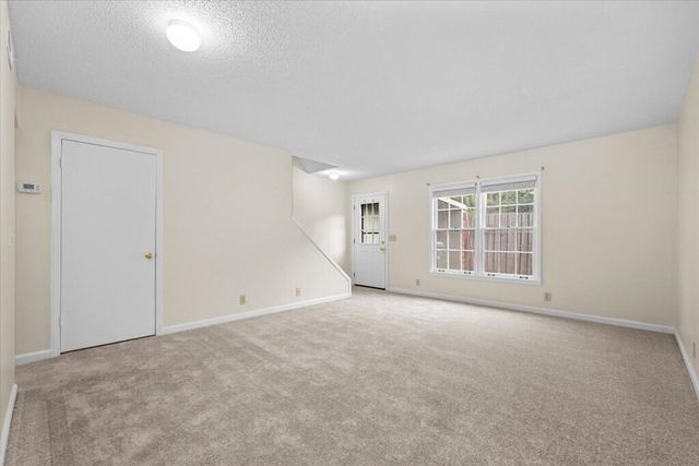 1961 Meadowbrook Circle NW, Dalton, GA 30720