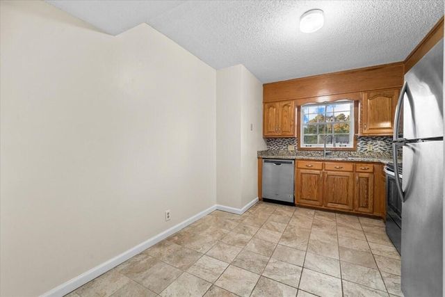 1961 Meadowbrook Circle NW, Dalton, GA 30720