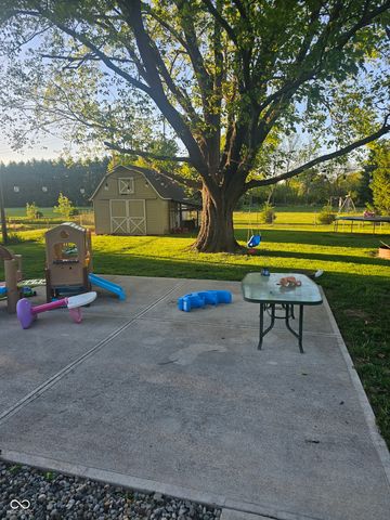 232 Suburban Drive, Anderson, IN 46017