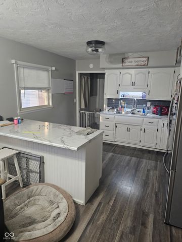 232 Suburban Drive, Anderson, IN 46017