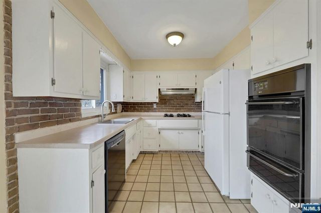 181 Arthur Street, Hillsdale, NJ 07642