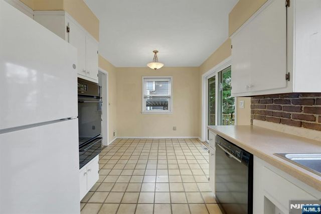 181 Arthur Street, Hillsdale, NJ 07642