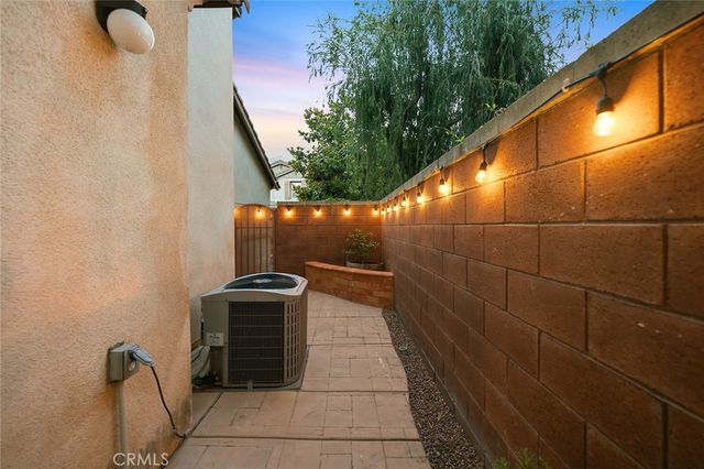 8202 Garden Gate, Chino, CA 91708