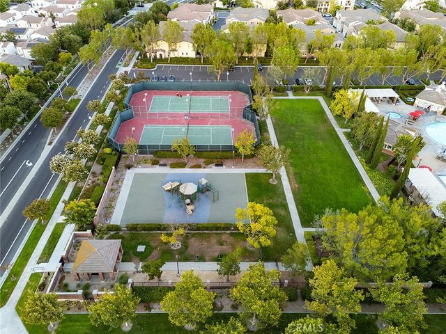 8202 Garden Gate, Chino, CA 91708