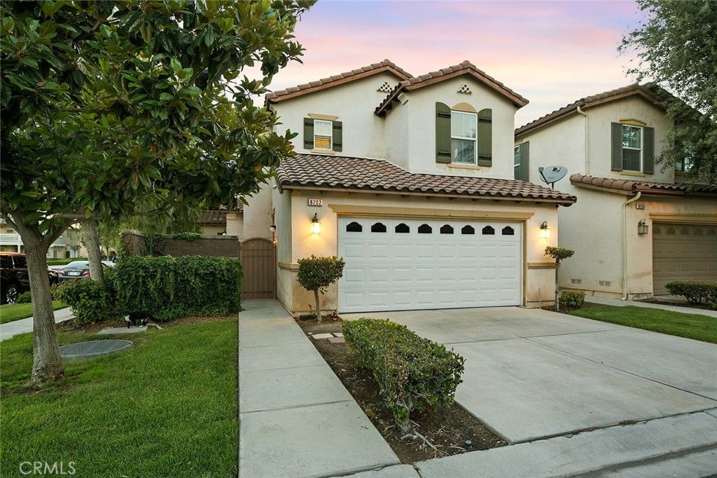 8202 Garden Gate, Chino, CA 91708