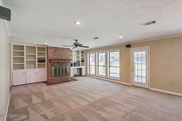 12 Sylwood Place, Jackson, MS 39209