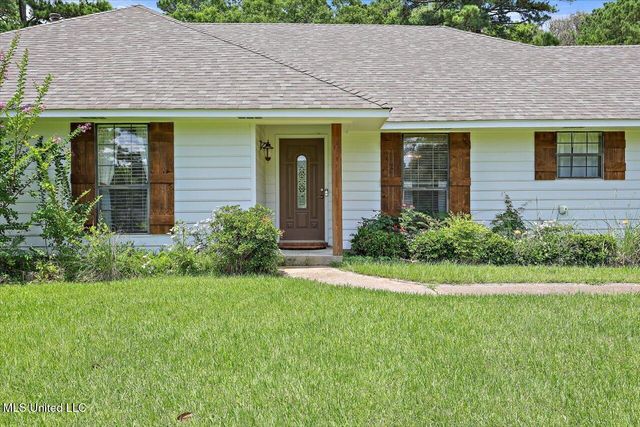 12 Sylwood Place, Jackson, MS 39209