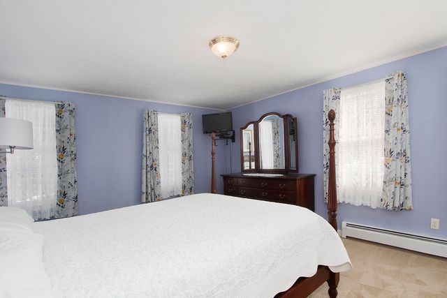 4 Carmela Lane, Buzzards Bay, MA 02532