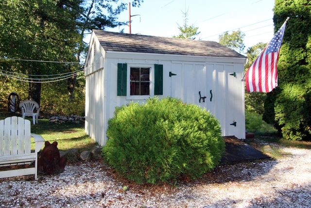 4 Carmela Lane, Buzzards Bay, MA 02532