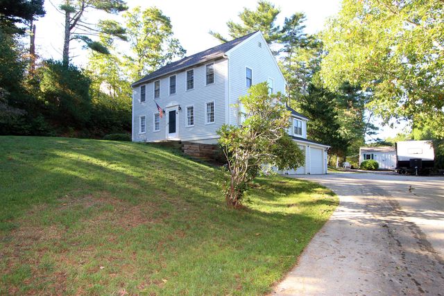 4 Carmela Lane, Buzzards Bay, MA 02532