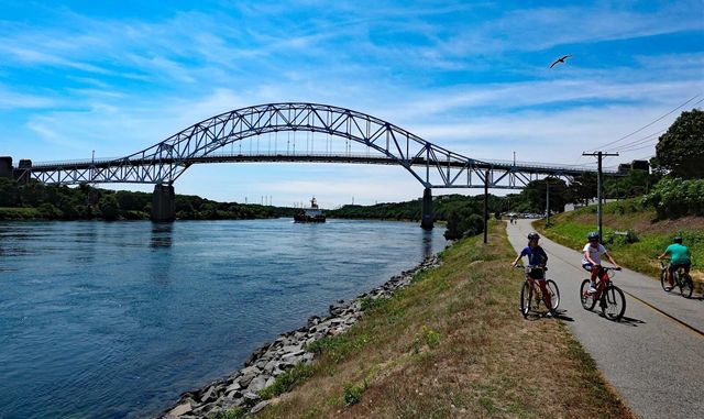 4 Carmela Lane, Buzzards Bay, MA 02532