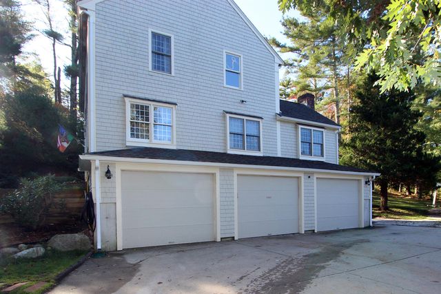 4 Carmela Lane, Buzzards Bay, MA 02532