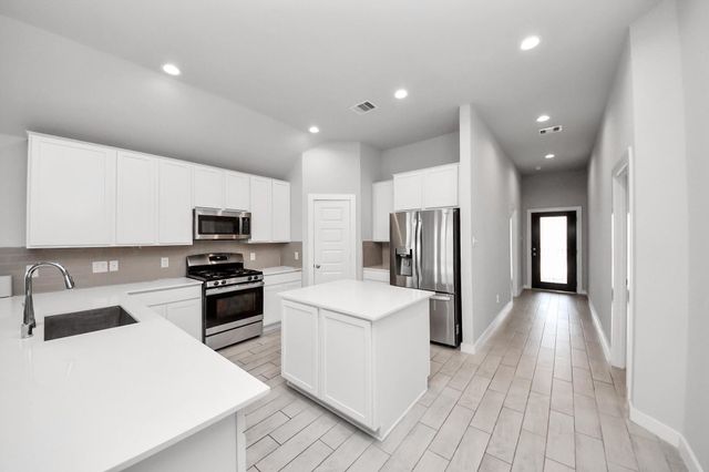 10915 W Fall Fern Circle, Houston, TX 77044