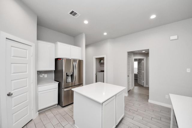 10915 W Fall Fern Circle, Houston, TX 77044