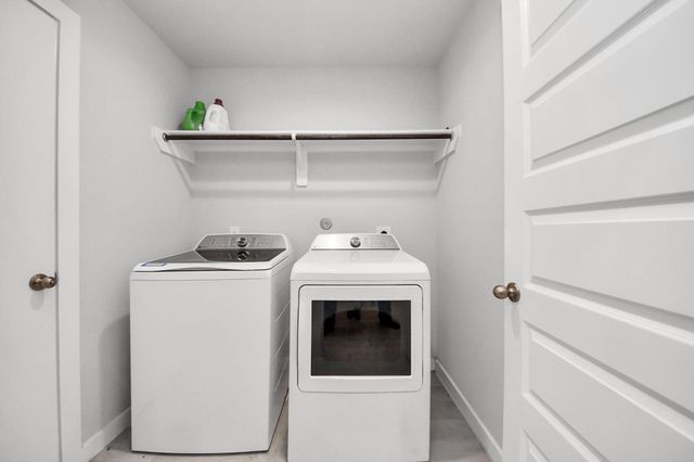 10915 W Fall Fern Circle, Houston, TX 77044