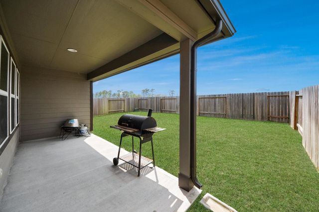 10915 W Fall Fern Circle, Houston, TX 77044