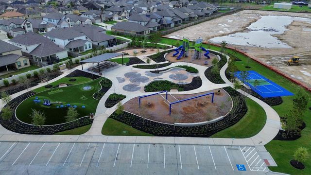 10915 W Fall Fern Circle, Houston, TX 77044
