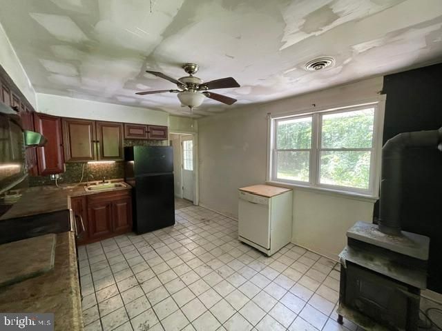 30 SPRING LN, Elkton, MD 21921