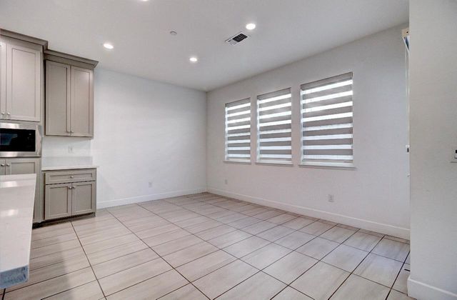 1363 S Shields Ave, Mountain House, CA 95391