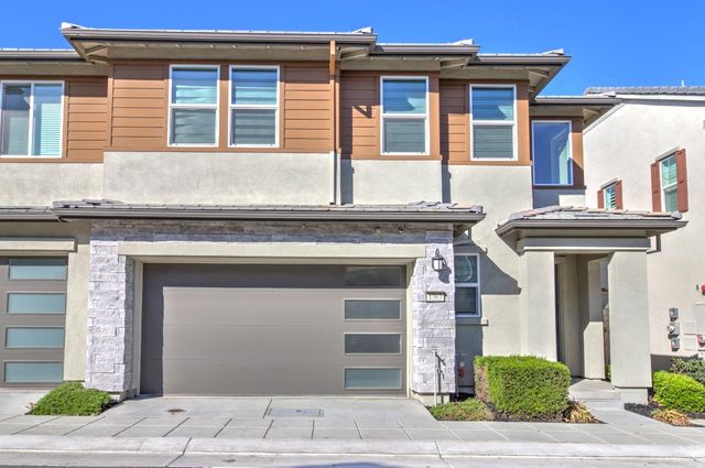 1363 S Shields Ave, Mountain House, CA 95391