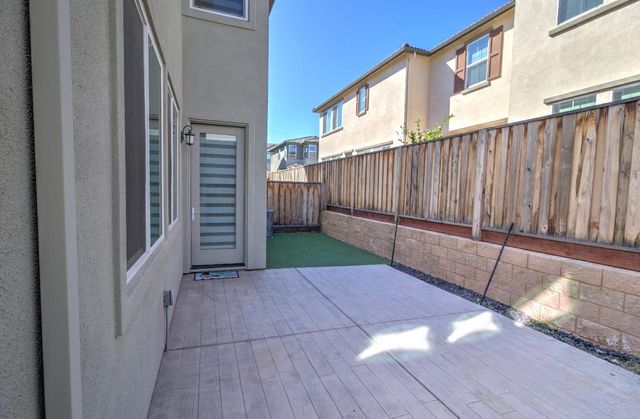 1363 S Shields Ave, Mountain House, CA 95391