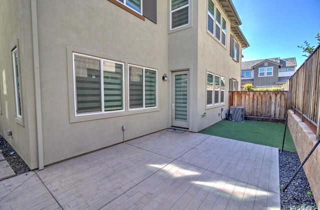 1363 S Shields Ave, Mountain House, CA 95391