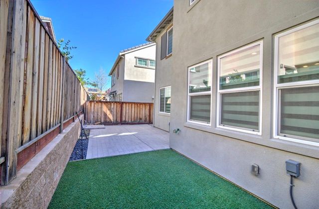 1363 S Shields Ave, Mountain House, CA 95391