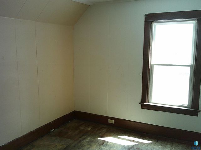 714 SW 3rd Ave Avenue, Aberdeen, SD 57041