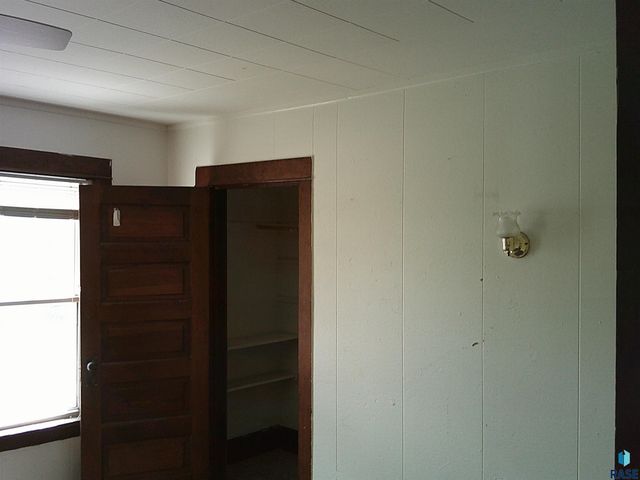 714 SW 3rd Ave Avenue, Aberdeen, SD 57041