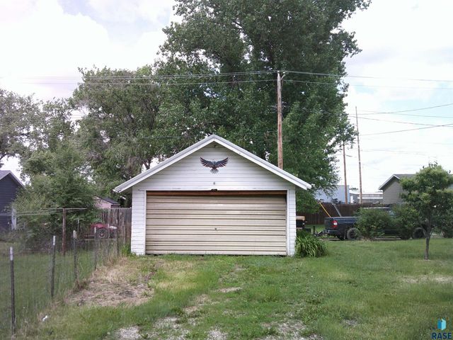 714 SW 3rd Ave Avenue, Aberdeen, SD 57041