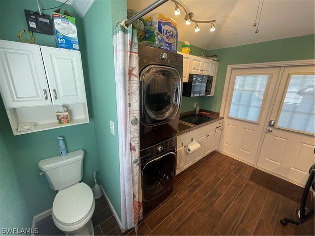 5736 Brightwood DR, Fort Myers, FL 33905