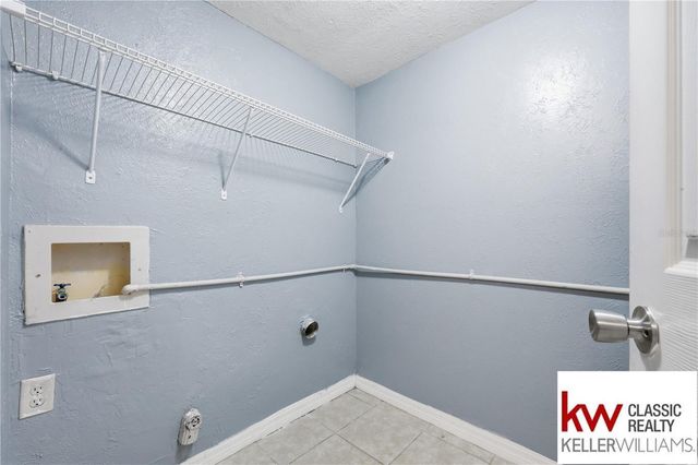 3918 CRAYRICH CIRCLE C2, Orlando, FL 32839