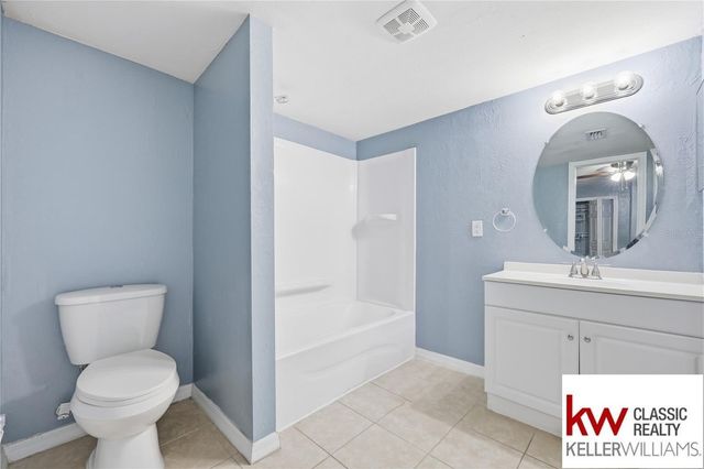 3918 CRAYRICH CIRCLE C2, Orlando, FL 32839