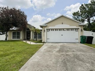 2133 SW LARCHMONT Lane, Port St. Lucie, Port St Lucie, FL 34984