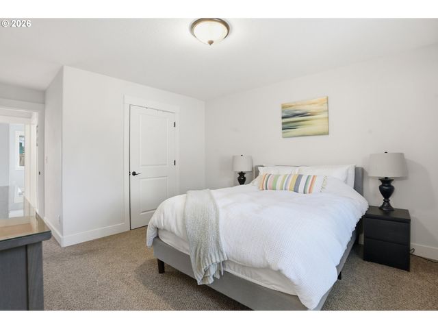 1343 Ne Sunrise Ln, Hillsboro, OR 97124