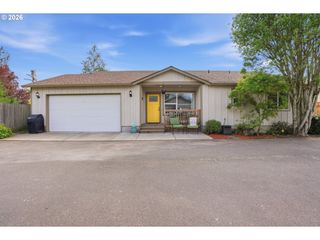 1343 Ne Sunrise Ln, Hillsboro, OR 97124